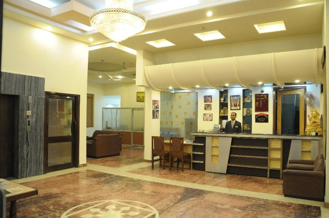 Hotel Ganga Ratan Agra  Zewnętrze zdjęcie