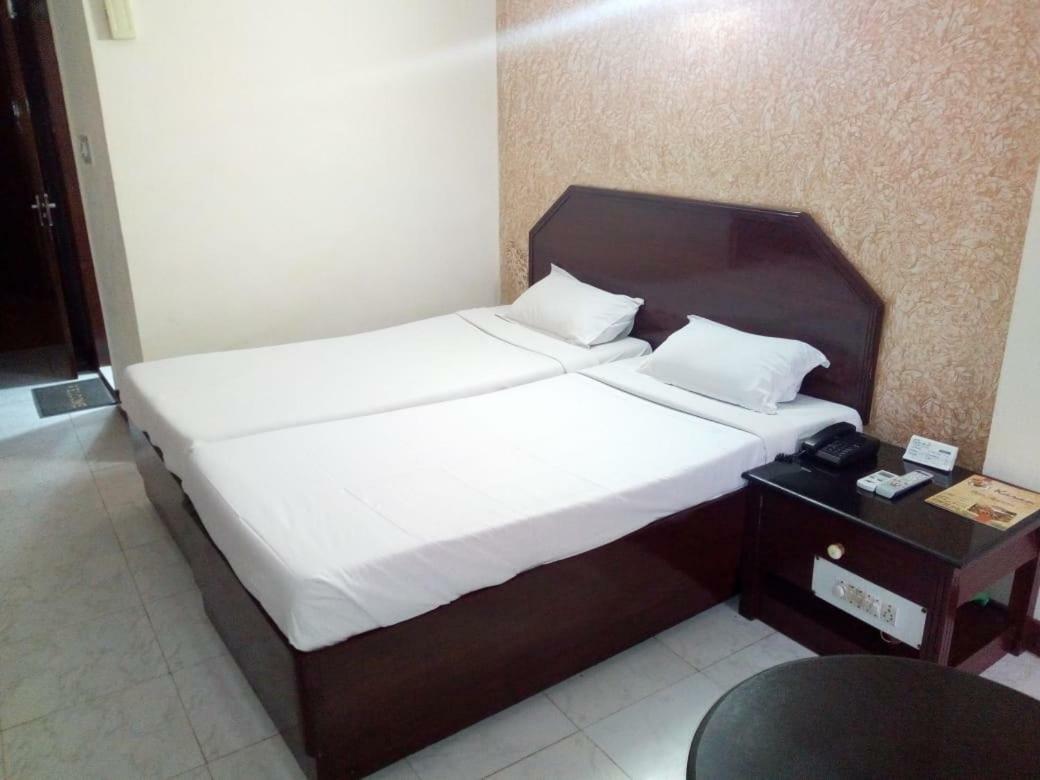 Hotel Ganga Ratan Agra  Zewnętrze zdjęcie